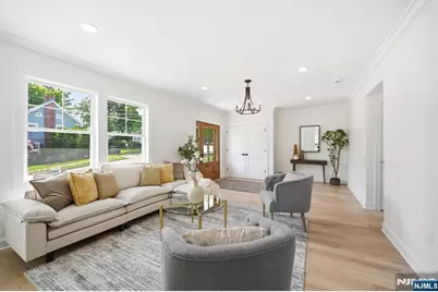31 Ridgeview Avenue, West Orange Township, NJ 07052 - Photo 3