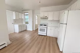 536 Lake Ave #4, Lyndhurst Township, NJ 07071 - Photo 5
