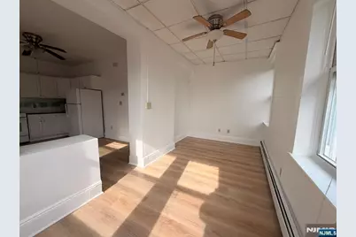 536 Lake Avenue Apt 4 #Apt 4, Lyndhurst Township, NJ 07071 - Photo 7