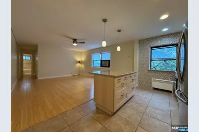 3001 Edwin Avenue 4A #4A, Fort Lee, NJ 07024 - Photo 5