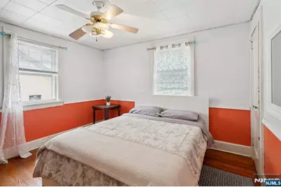494 Martense Avenue, Teaneck Township, NJ 07666 - Photo 17