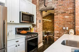 25 Clark Street 205, Glen Ridge, NJ 07028 - Photo 5