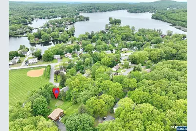 64 Larchmont Drive, West Milford, NJ 07421 - Photo 33