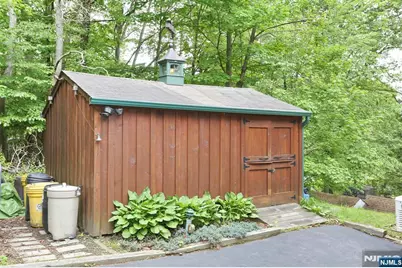 64 Larchmont Drive, West Milford, NJ 07421 - Photo 21