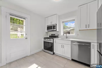 27 8th Street, Ridgefield Park, NJ 07660 - Photo 13