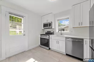 27 8th St, Ridgefield Park, NJ 07660 - Photo 13