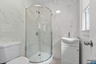 27 8th Street, Ridgefield Park, NJ 07660 - Photo 17