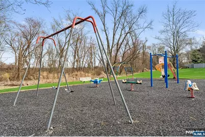 207 Pond Terrace 4D #4D, Washington Township, NJ 07676 - Photo 27