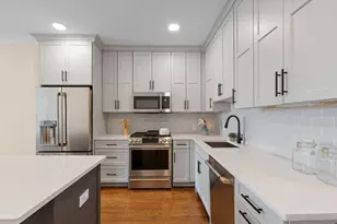 3316 John F Kennedy Blvd 404, Jersey City, NJ 07307 - Photo 9