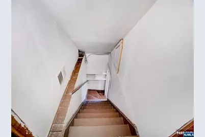 409-411 3rd Avenue, Newark, NJ 07107 - Photo 21