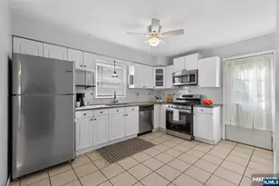 7 Westminster Pl, Garfield, NJ 07026 - Photo 7