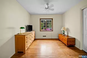 165 Busteed Dr, Midland Park, NJ 07432 - Photo 37