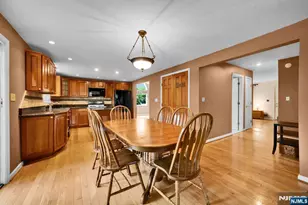 165 Busteed Dr, Midland Park, NJ 07432 - Photo 23