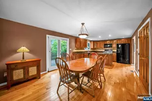 165 Busteed Dr, Midland Park, NJ 07432 - Photo 21