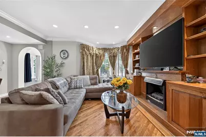 199 Franklin Street, Secaucus, NJ 07094 - Photo 11