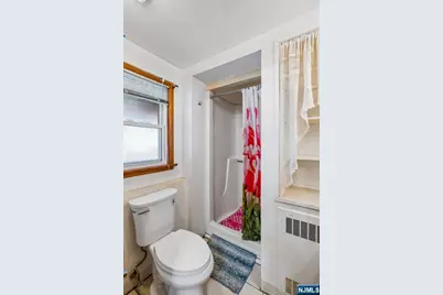 201 Rockland Avenue, River Vale Township, NJ 07675 - Photo 19