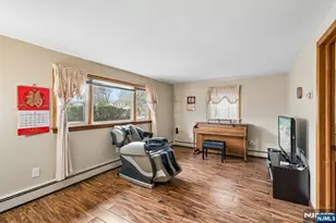 201 Rockland Ave, River Vale Township, NJ 07675 - Photo 17
