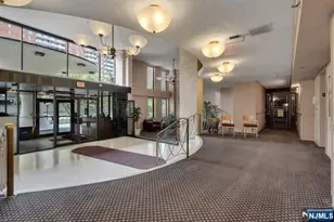 160 Overlook Ave 9A, Hackensack, NJ 07601 - Photo 5