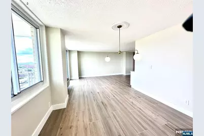 160 Overlook Avenue 9A #9A, Hackensack, NJ 07601 - Photo 19