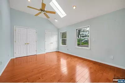 45 Holyoke Court, Wayne, NJ 07470 - Photo 19