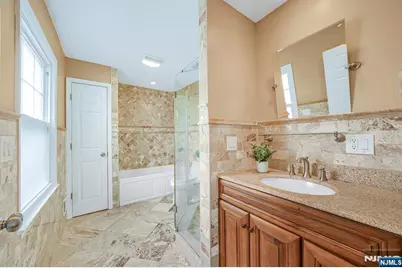 45 Holyoke Court, Wayne, NJ 07470 - Photo 13