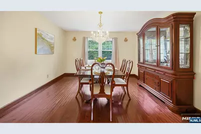 45 Holyoke Court, Wayne, NJ 07470 - Photo 7