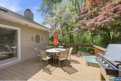 21 Lakeview Avenue, Park Ridge, NJ 07656 - Photo 35