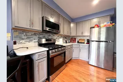 73 Wallington Avenue, Wallington, NJ 07057 - Photo 3