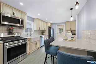 247 6th St, Clifton, NJ 07011 - Photo 9