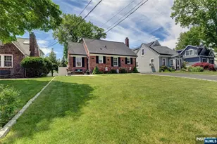 60 Merritt Ave, Dumont, NJ 07628 - Photo 3