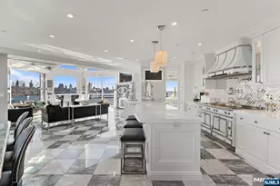 600 Harbor Blvd 1079-81, Weehawken, NJ 07086 - Photo 19