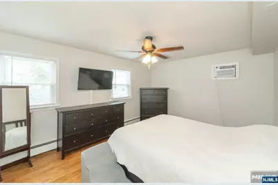 84 Locust Avenue 1 #1, Wallington, NJ 07057 - Photo 13