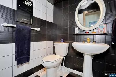 245 Highland Avenue, Wood Ridge, NJ 07075 - Photo 13