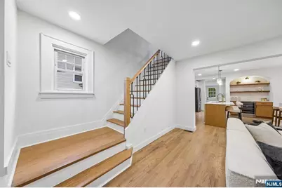 210 Paterson Avenue, Hasbrouck Heights, NJ 07604 - Photo 3