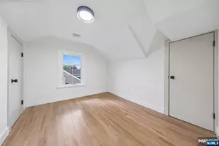 210 Paterson Ave, Hasbrouck Heights, NJ 07604 - Photo 31