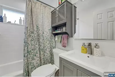 167 Paterson Avenue, Hasbrouck Heights, NJ 07604 - Photo 9