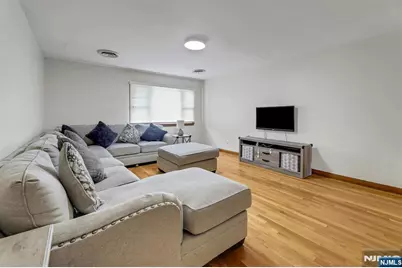 167 Paterson Avenue, Hasbrouck Heights, NJ 07604 - Photo 3