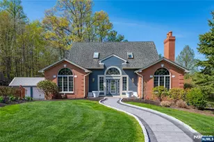 223 Cambridge Dr, Ramsey, NJ 07446 - Photo 23
