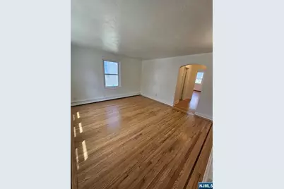 75 E Fort Lee Road 1 #1, Bogota, NJ 07603 - Photo 3