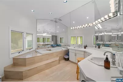 70 Lennon, Clifton, NJ 07013 - Photo 15