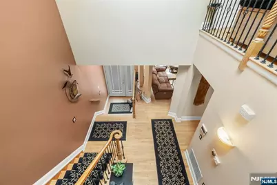 103 Hudson Cove, Edgewater, NJ 07020 - Photo 23