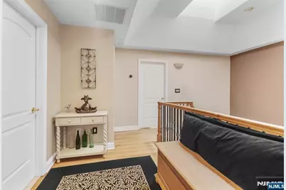 103 Hudson Cove, Edgewater, NJ 07020 - Photo 31