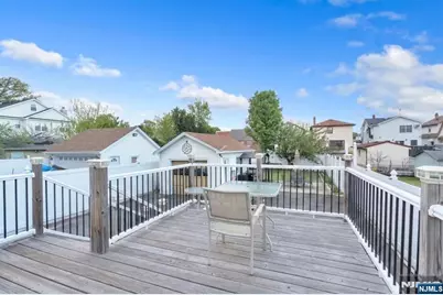 353 Page Avenue, Lyndhurst Township, NJ 07071 - Photo 9