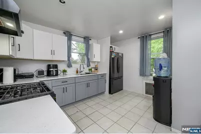 829-831 13th Street, Newark, NJ 07108 - Photo 11