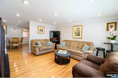 39 Lawrence Avenue, Lodi, NJ 07644 - Photo 3