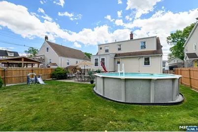 39 Lawrence Avenue, Lodi, NJ 07644 - Photo 35