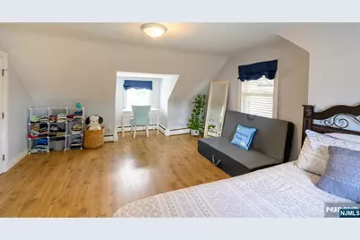 39 Lawrence Avenue, Lodi, NJ 07644 - Photo 21