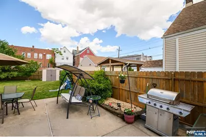 39 Lawrence Avenue, Lodi, NJ 07644 - Photo 31