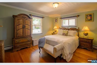 39 Lawrence Avenue, Lodi, NJ 07644 - Photo 7