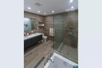 314 The Promenade, Edgewater, NJ 07020 - Photo 21